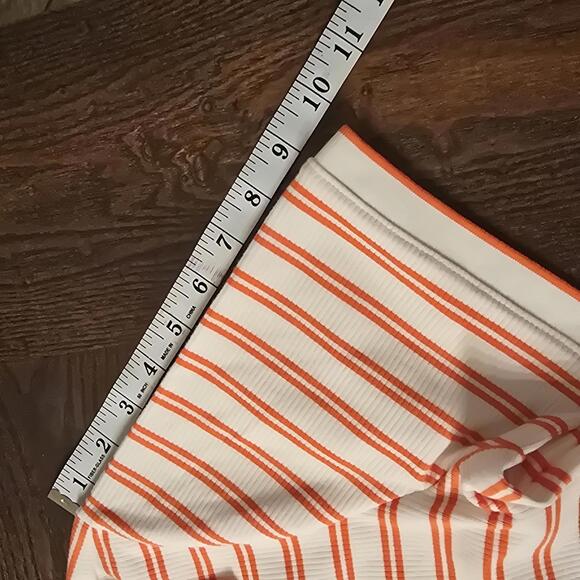 Lands' End Women's Short Sleeve Polo Shirt - Picture 6 of 6